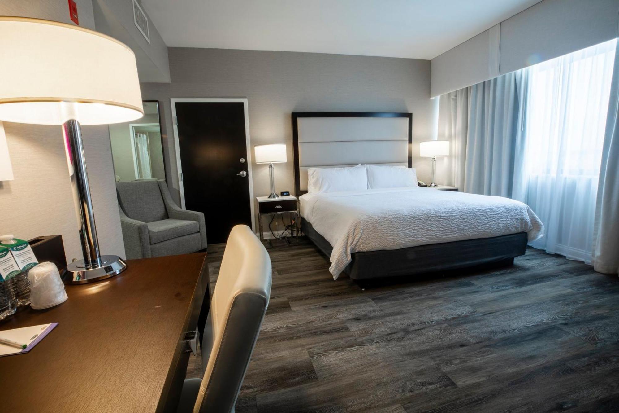 Holiday Inn Wilmington By Ihg Gurneyville Extérieur photo