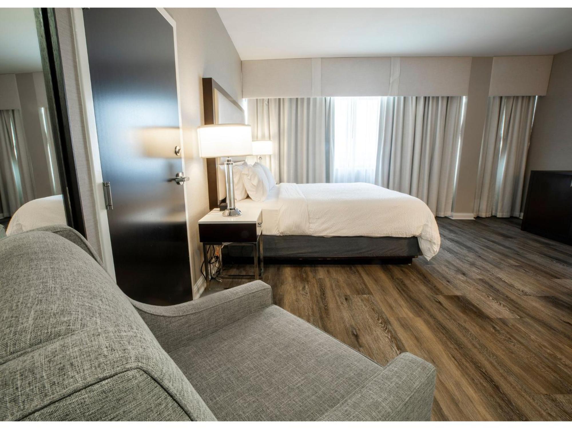 Holiday Inn Wilmington By Ihg Gurneyville Extérieur photo